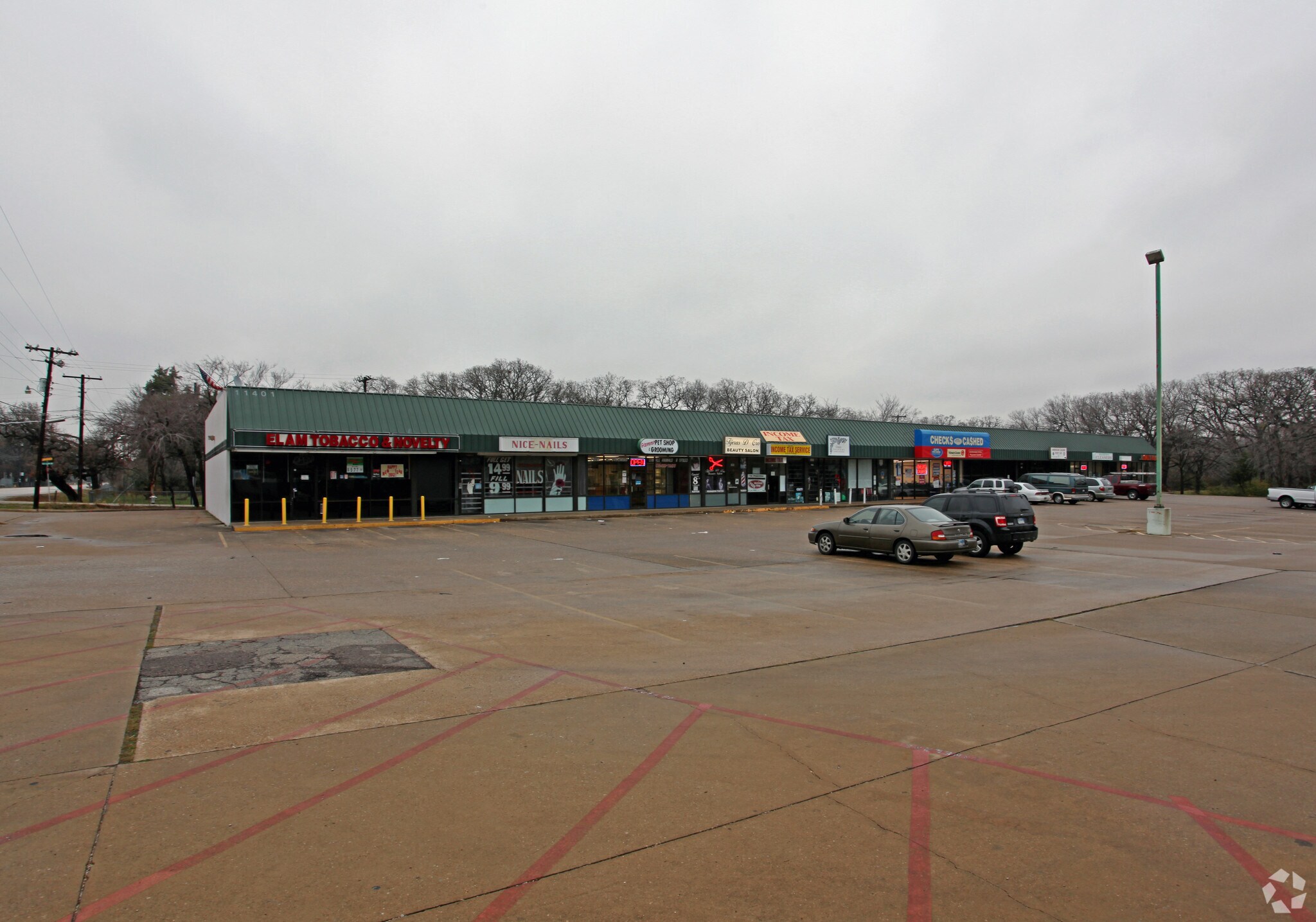 11401 Elam Rd, Balch Springs, TX for lease Primary Photo- Image 1 of 3