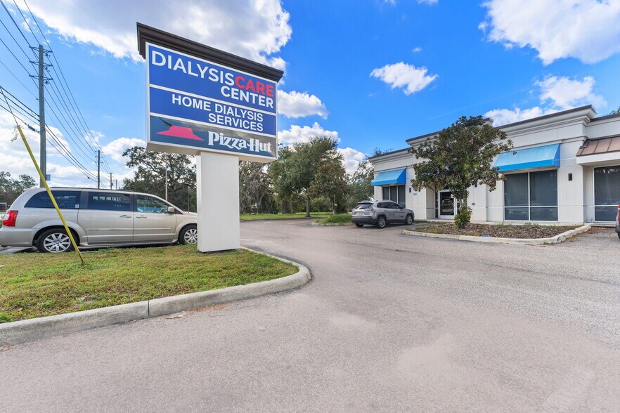 7179-7187 Broad St, Brooksville, FL à vendre - Photo du bâtiment - Image 2 de 11