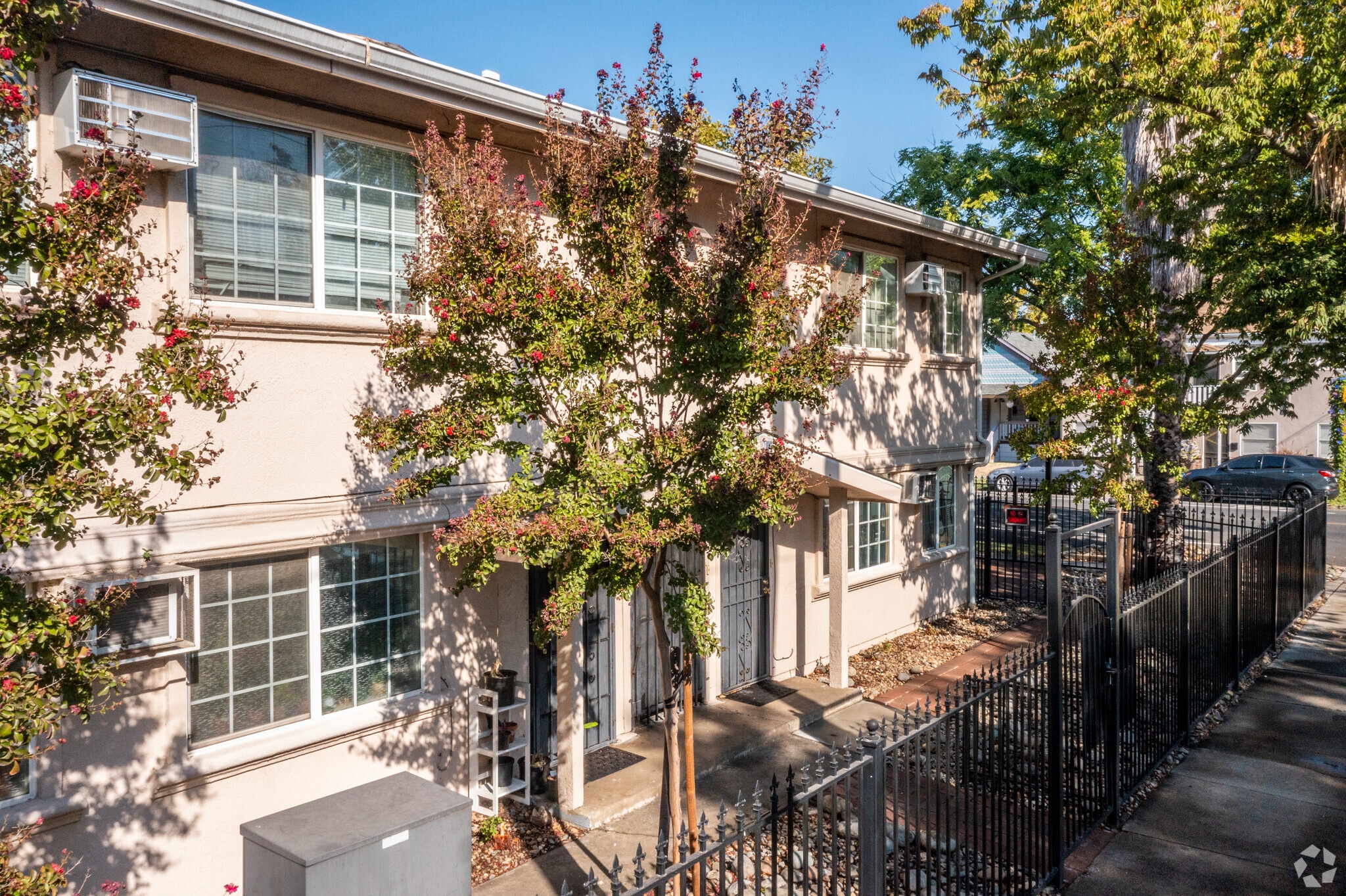 2700 32nd St, Sacramento, CA for sale Building Photo- Image 1 of 22