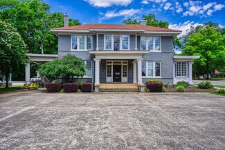 Plus de détails pour 204 W Tuscaloosa St, Florence, AL - Bureau à louer