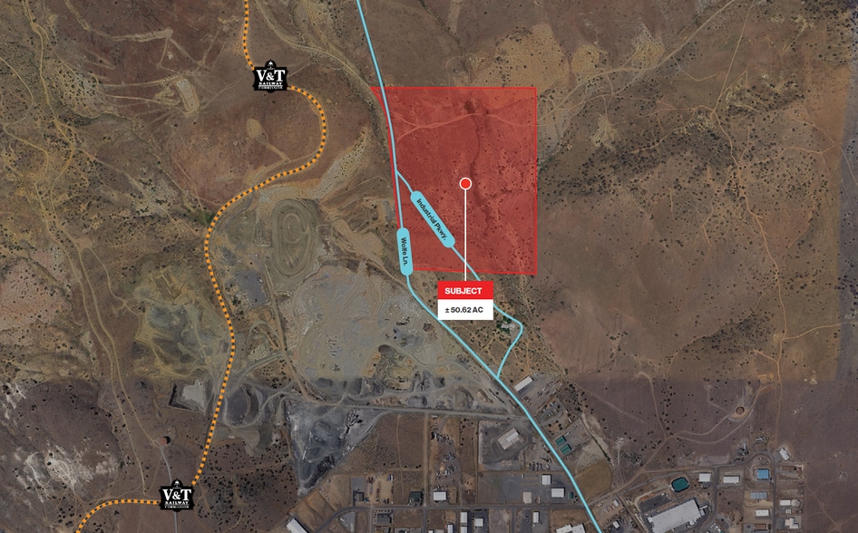 102 Industrial Pkwy, Mound House, NV à vendre - Photo du bâtiment - Image 2 de 2