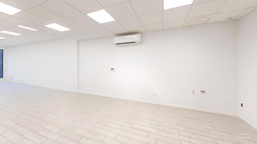 1716 Avenue M, Brooklyn, NY for lease - Building Photo - Image 2 of 14