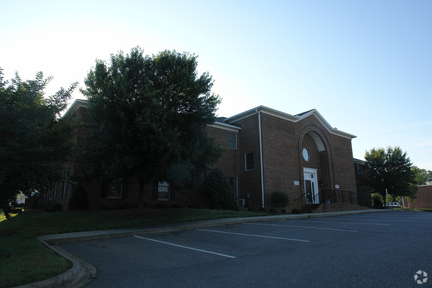 518 S New Hope Rd, Gastonia, NC for lease - Building Photo - Image 2 of 2