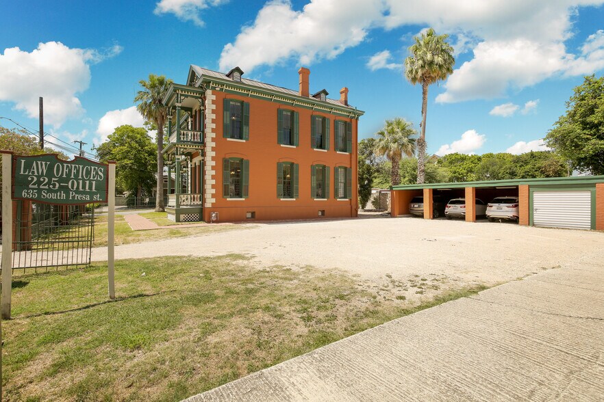 635 S Presa St, San Antonio, TX à vendre - Photo du bâtiment - Image 3 de 22