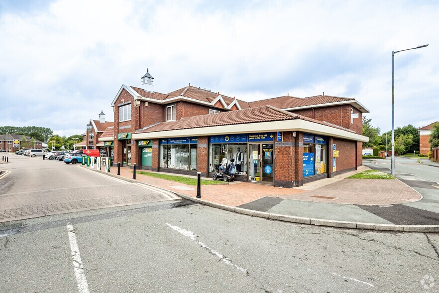 Dean Row Rd, Wilmslow à louer - Photo du bâtiment - Image 2 de 2