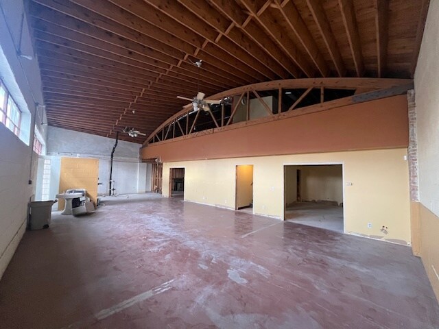 222 Lake St, Oak Park, IL à louer - Photo du bâtiment - Image 3 de 13