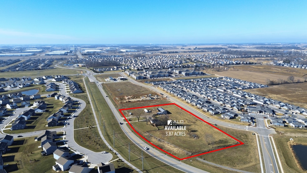 6864 Albert S White Dr, Whitestown, IN for sale - Primary Photo - Image 1 of 20