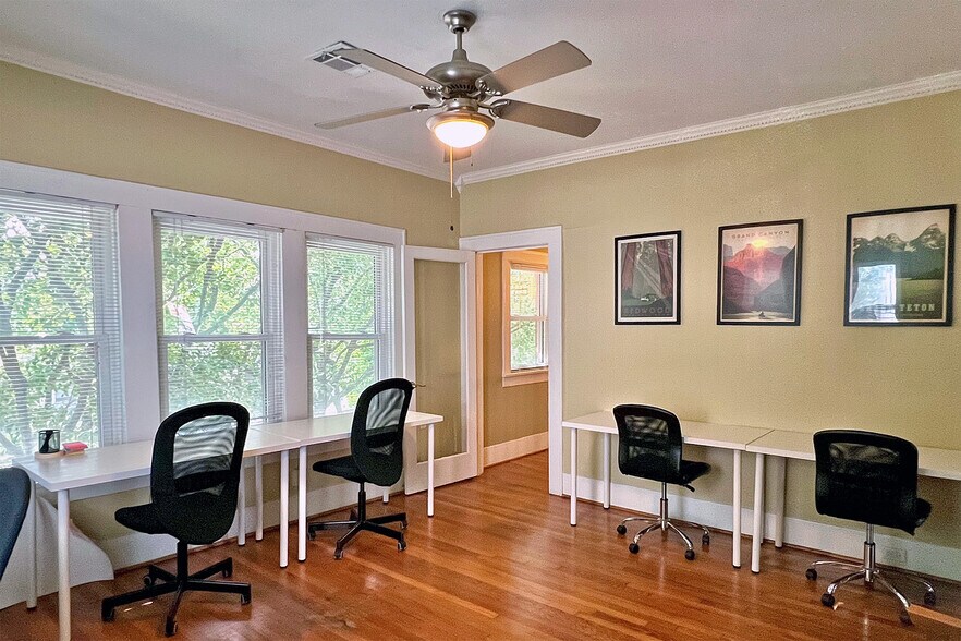 2407 Waugh Dr, Houston, TX à vendre - Photo intérieure - Image 3 de 19