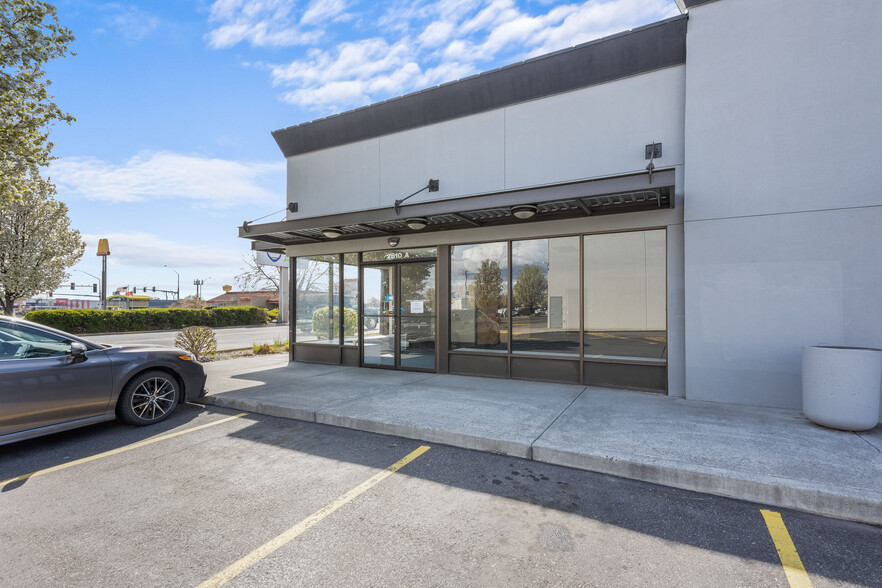 2810 W Kennewick Ave, Kennewick, WA for lease - Building Photo - Image 3 of 16