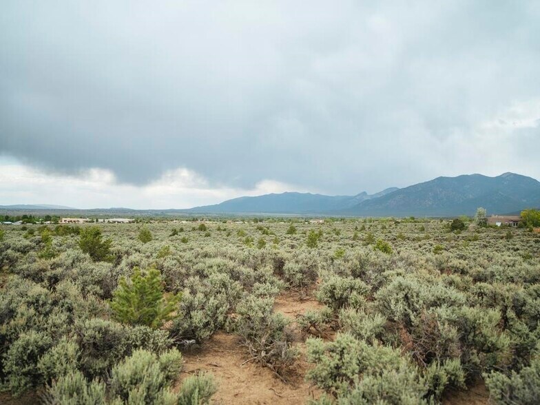 TBD Maestas rd, Taos, NM à vendre - Photo du bâtiment - Image 2 de 9
