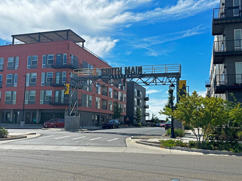 150 Main St, Longmont, CO à louer - Photo du bâtiment - Image 1 de 1