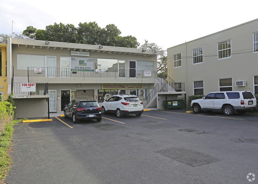 2809 Bird Ave, Miami, FL à louer - Photo du bâtiment - Image 3 de 4