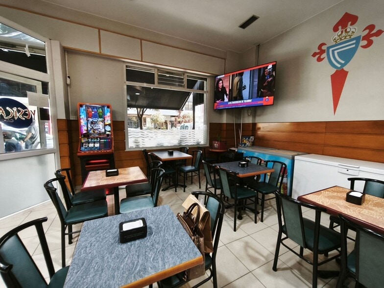 Retail in Vigo, Pontevedra for sale - Interior Photo - Image 2 of 27