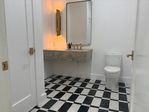 2740 Virginia Pky, McKinney, TX for lease Building Photo- Image 2 of 16