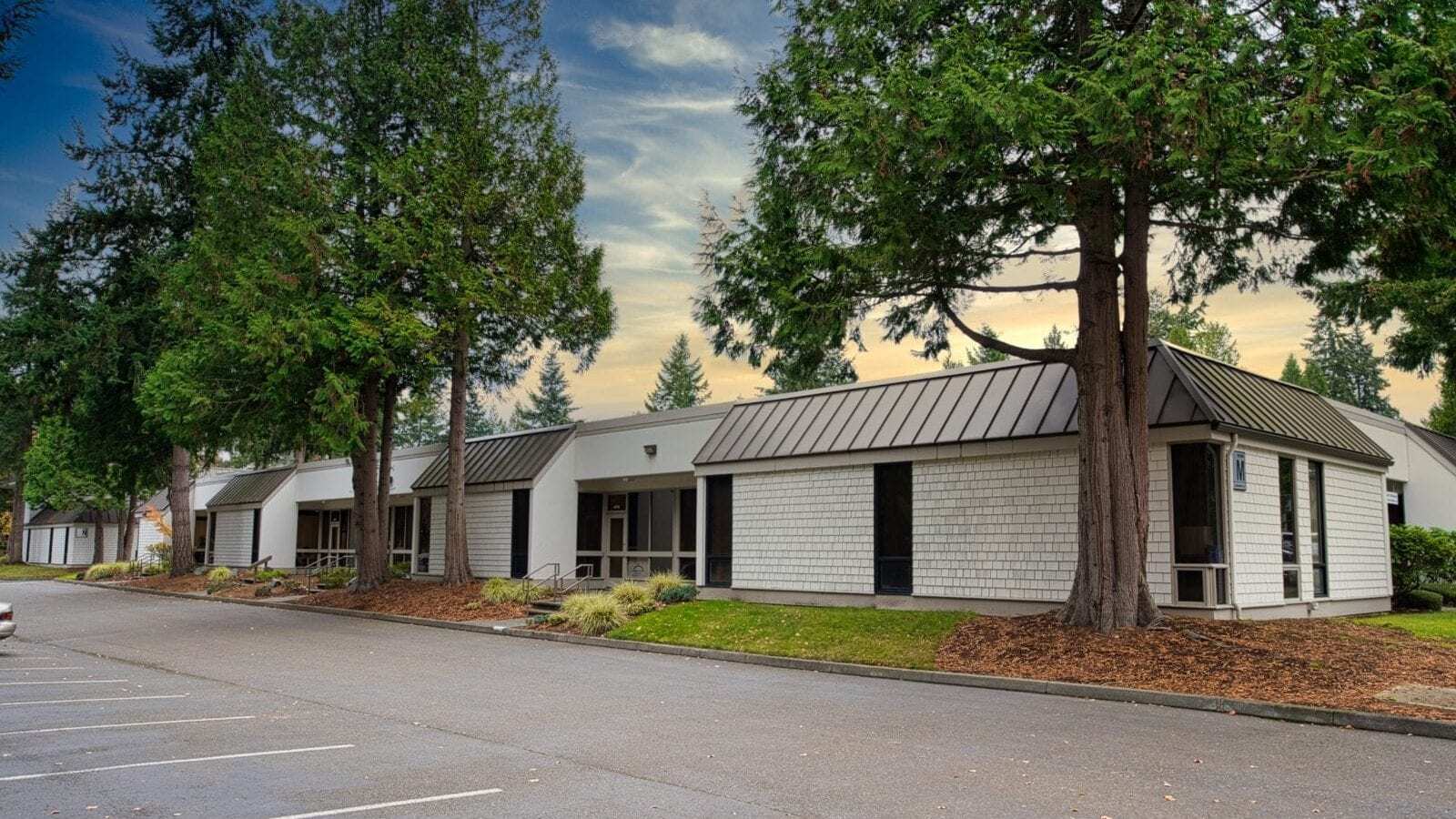 4002-4014 148th Ave NE, Redmond, WA for lease Building Photo- Image 1 of 1