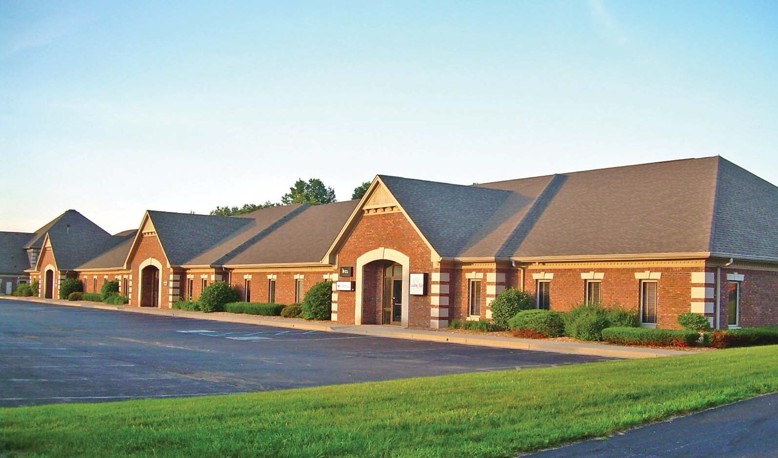 373 Meridian Parke Ln, Greenwood, IN à louer Photo principale- Image 1 de 6