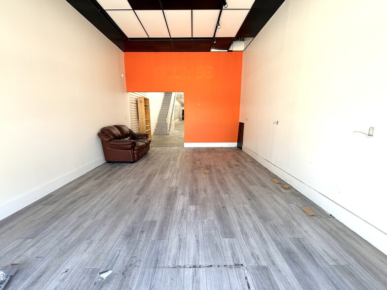 525-529 Los Angeles St, Los Angeles, CA for lease - Building Photo - Image 3 of 28