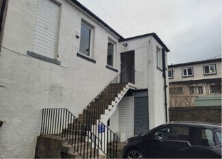 Plus de détails pour 2-4 South Bridge St, Bathgate - Commerce de détail à louer