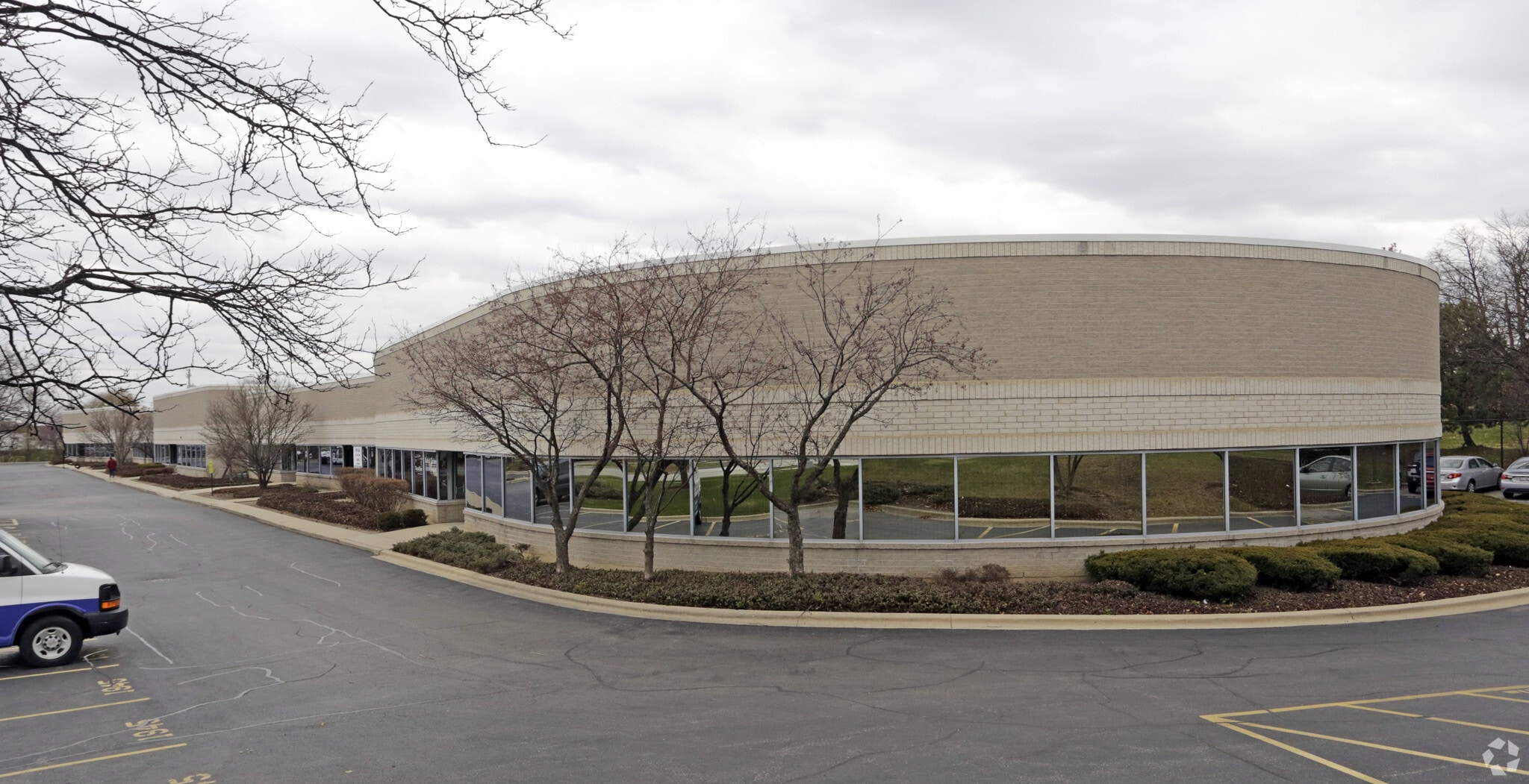 1937 Wright Blvd, Schaumburg, IL for lease Primary Photo- Image 1 of 45