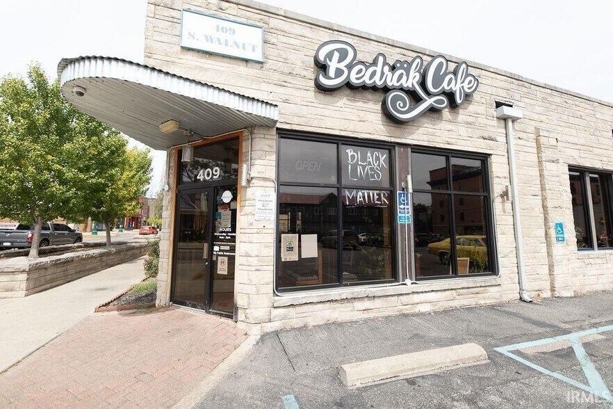 409 S Walnut St, Bloomington, IN à vendre - Photo du bâtiment - Image 3 de 34