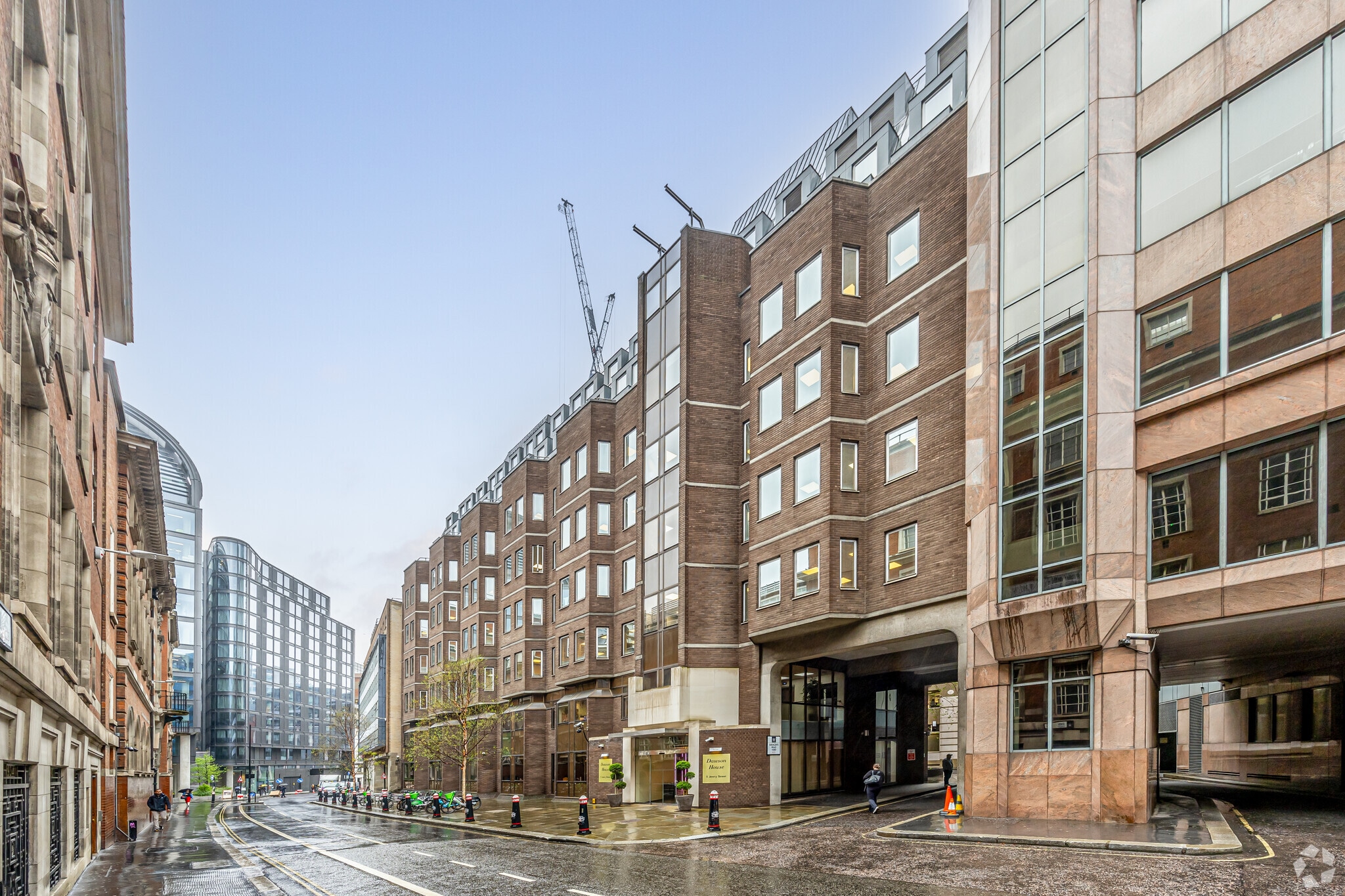 5 Jewry St, Londres à louer Photo du bâtiment- Image 1 de 21