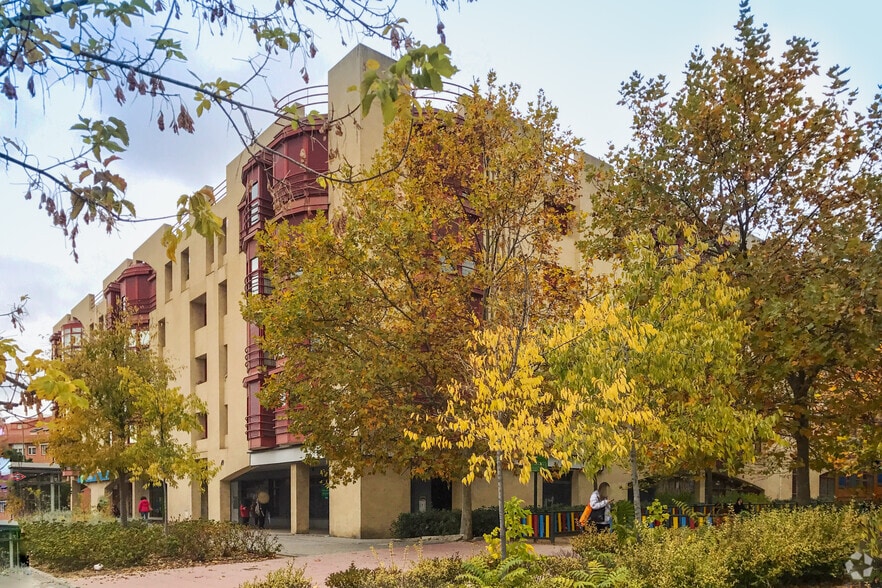 Calle Agustín Iturbide, 4, Madrid, Madrid à louer - Photo du bâtiment - Image 2 de 2
