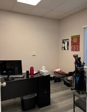 19313-19363 W 151st Ter, Olathe, KS for lease Interior Photo- Image 2 of 2