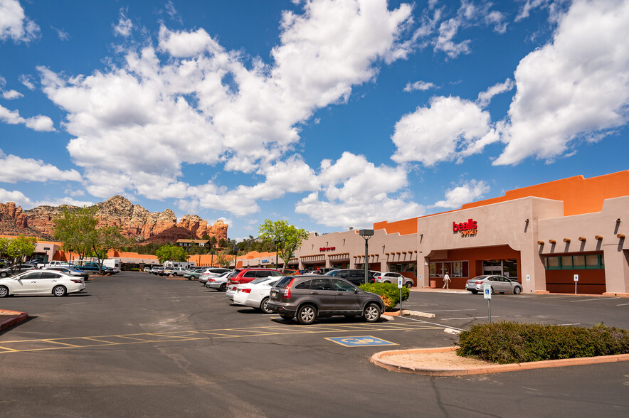 160 Coffee Pot Dr, Sedona, AZ à louer - Photo du bâtiment - Image 3 de 8