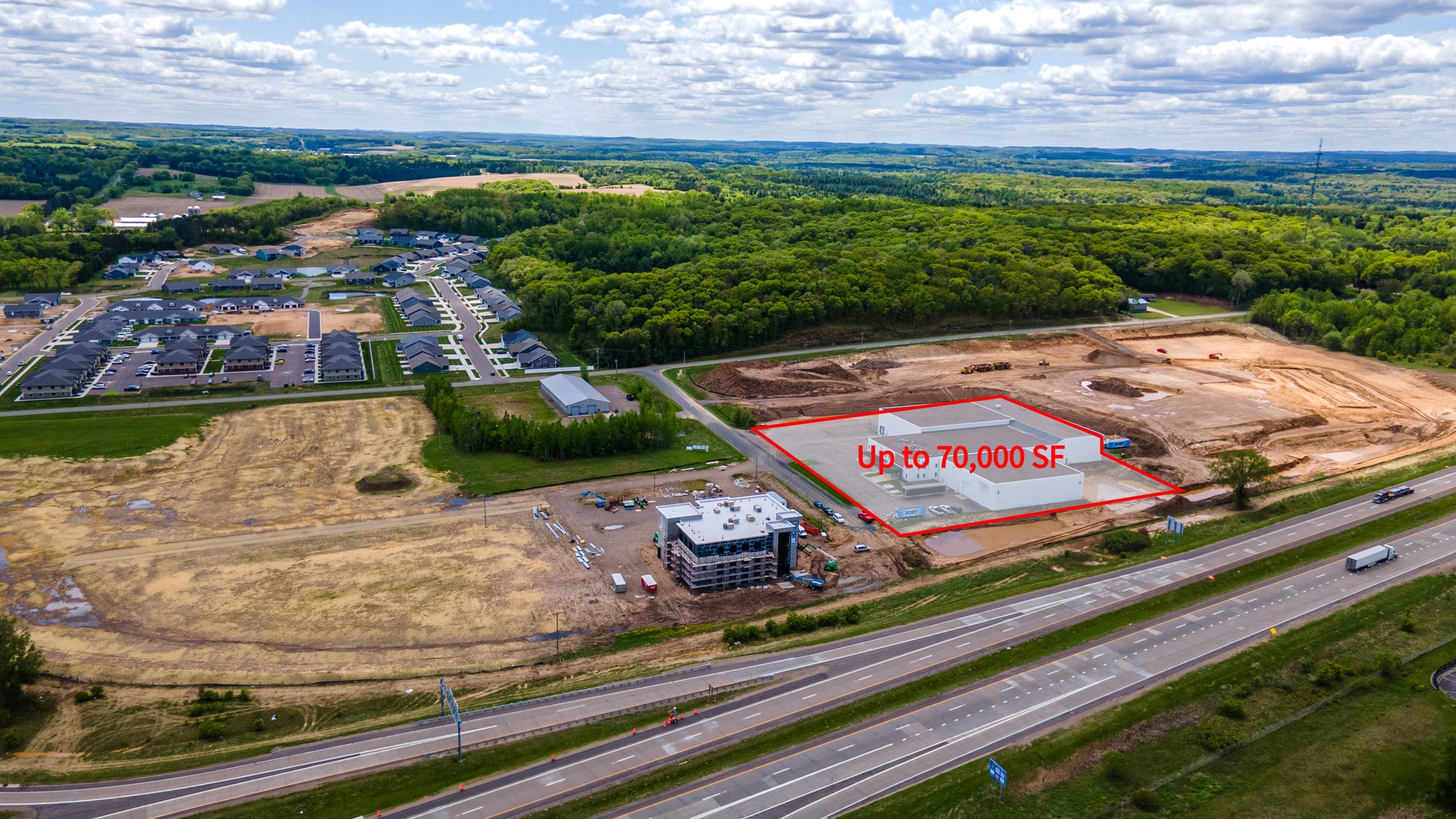 5400 Old Town Hall Rd, Eau Claire, WI for lease Building Photo- Image 1 of 2