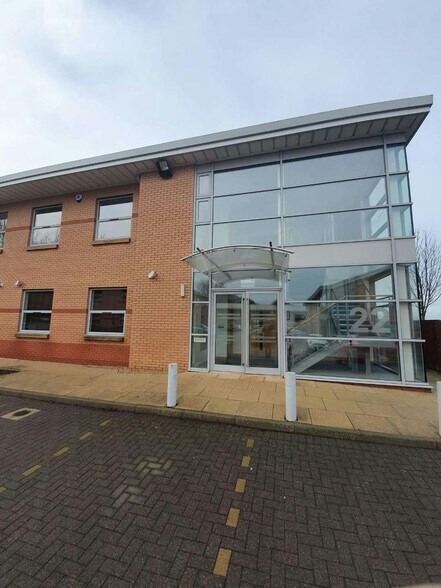 9A-9B International Ave, Dyce à louer - Photo du bâtiment - Image 2 de 4