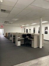 3111-3159 E Greenway Rd, Phoenix, AZ for lease Building Photo- Image 1 of 5