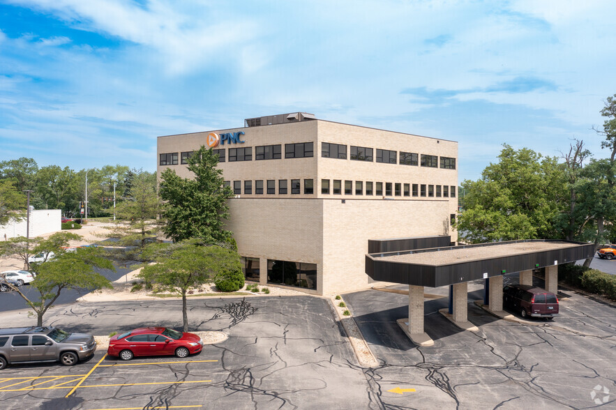 1100 W Glen Ave, Peoria, IL for lease - Building Photo - Image 2 of 13