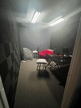 712 S Hacienda Dr, Tempe, AZ for lease Building Photo- Image 2 of 8