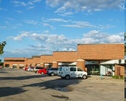 550 Century St, Winnipeg, MB for sale Primary Photo- Image 1 of 1