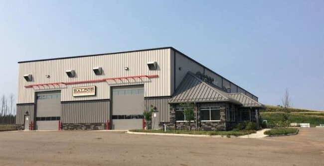 Plus de détails pour 340 Robertson Rd, Fort McMurray, AB - Industriel à louer