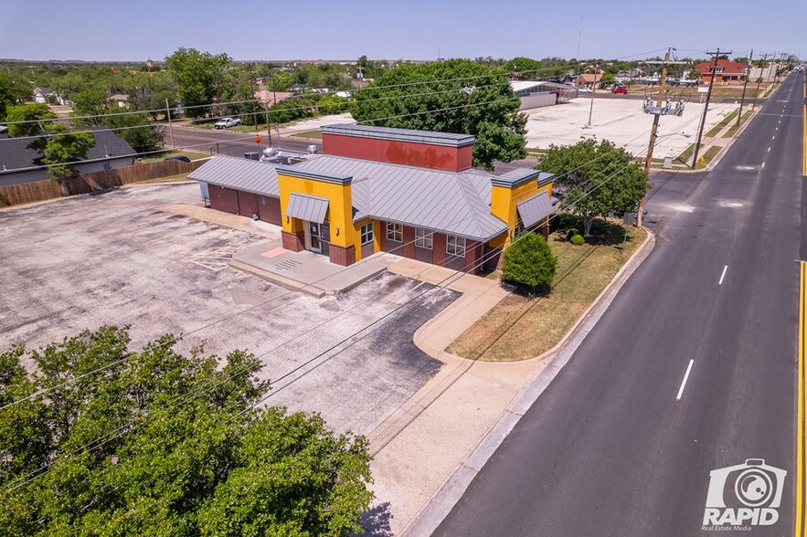 1425 N Chadbourne St, San Angelo, TX for sale - Building Photo - Image 1 of 5