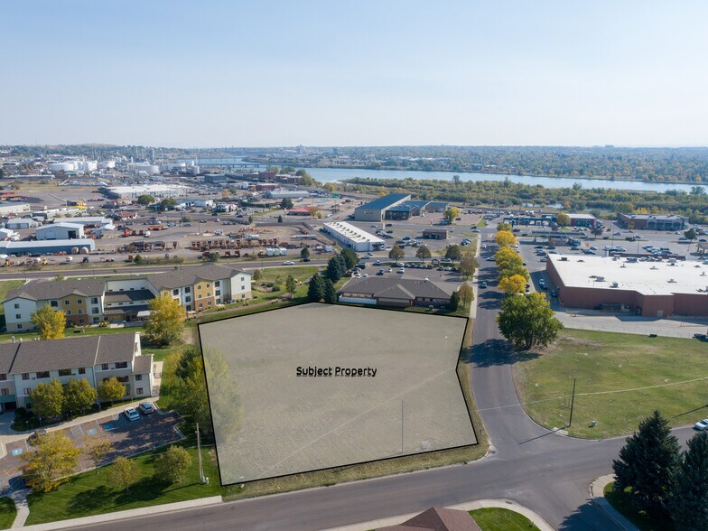 25 16th Avenue NW, Great Falls, MT à vendre - Photo du bâtiment - Image 2 de 10