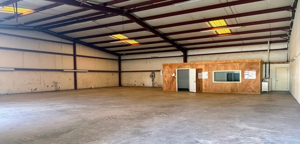16 Dudley Rd, Roebuck, SC for lease - Building Photo - Image 2 of 5