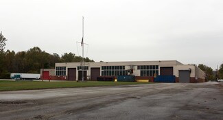 Plus de détails pour 70 E Hillis St, Youngwood, PA - Industriel à louer