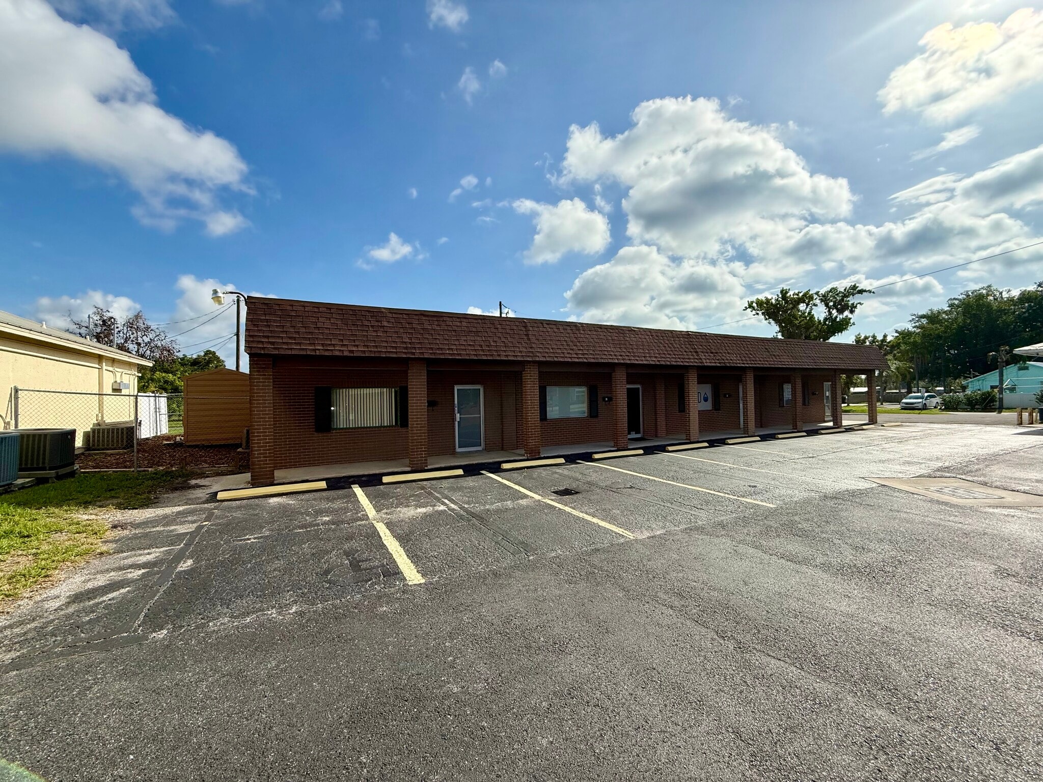 1804 W Baker St, Plant City, FL for lease Building Photo- Image 1 of 14