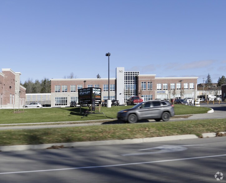 745 Coronation Blvd, Cambridge, ON à vendre - Photo principale - Image 1 de 1