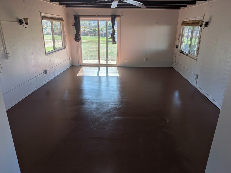 440 Cribbage Ln, San Marcos, CA à louer - Photo du bâtiment - Image 3 de 3
