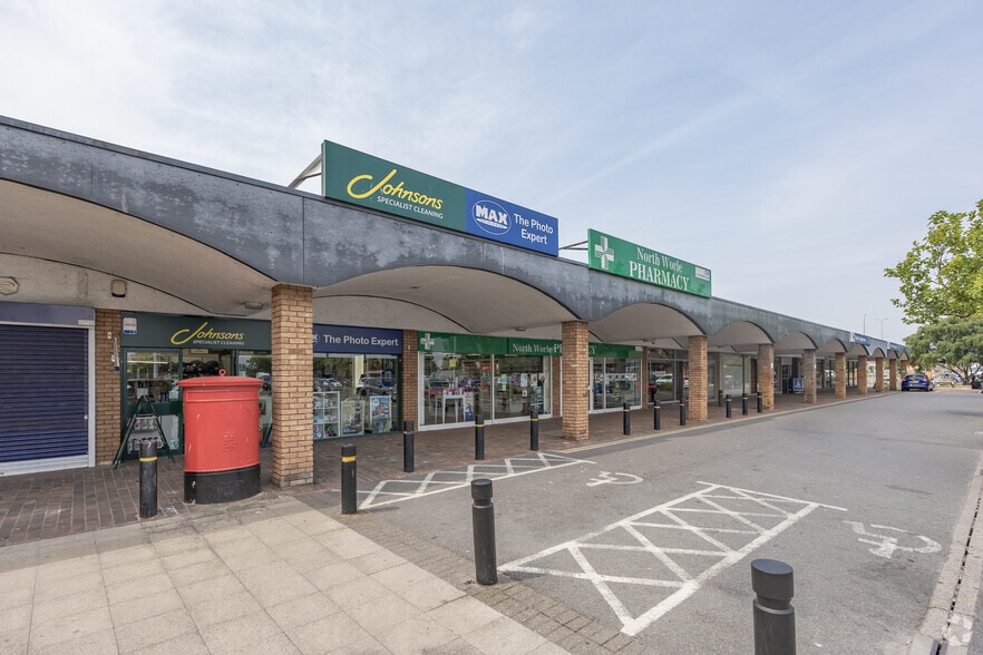 Queens Way, Weston Super Mare for lease - Primary Photo - Image 2 of 7