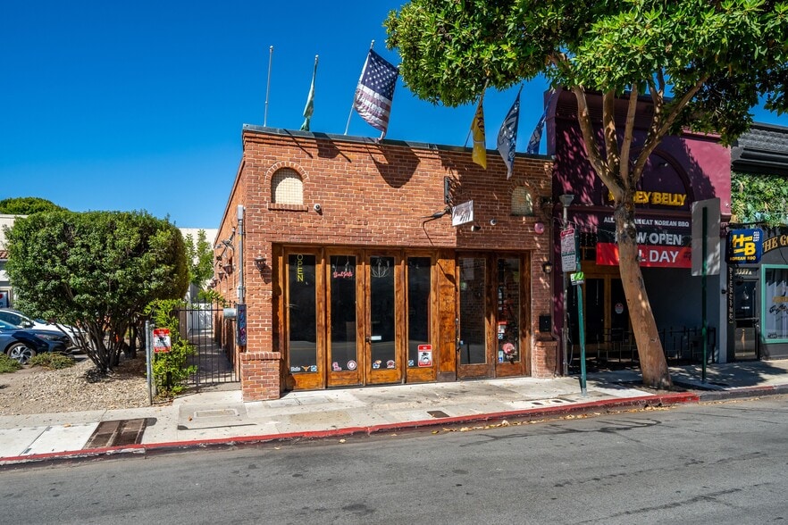1131 Broad St, San Luis Obispo, CA for sale - Building Photo - Image 1 of 32