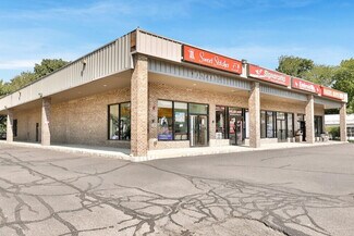 Plus de détails pour 27 N Middletown Rd, Nanuet, NY - Commerce de détail à louer