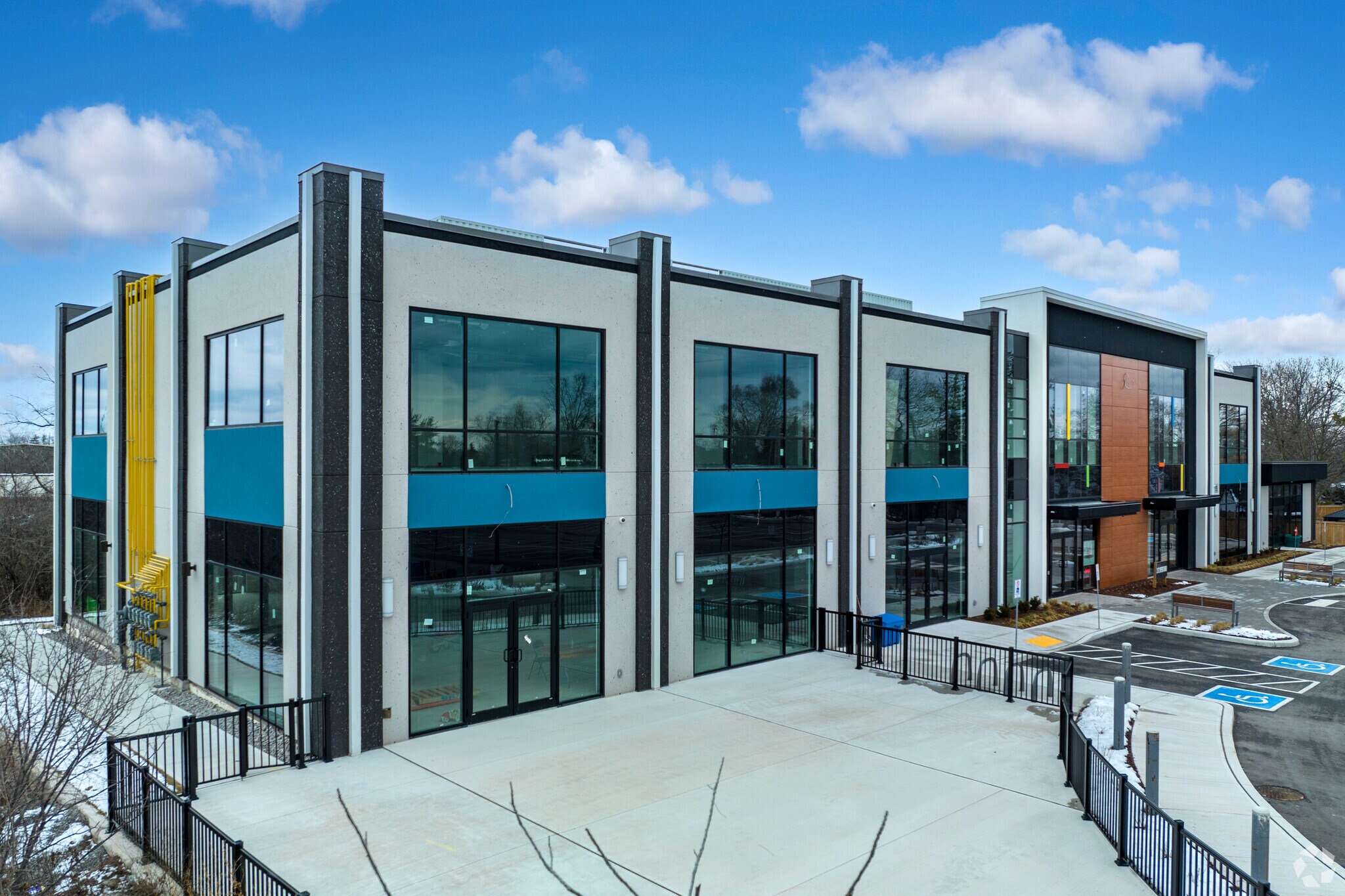 2172 Speers Rd, Oakville, ON for sale Building Photo- Image 1 of 1