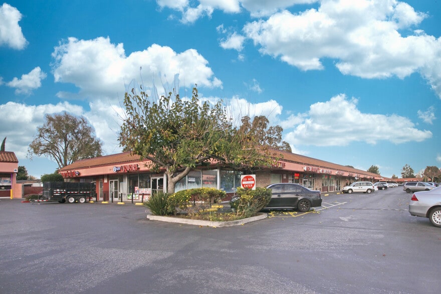 2863-2875 Senter Rd, San Jose, CA for lease - Primary Photo - Image 1 of 3