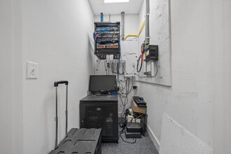 5925 SE Abshier Blvd, Belleview, FL à vendre Photo intérieure- Image 1 de 45