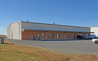 More details for 7010-7020 Cedar Ave, Lubbock, TX - Industrial for Lease