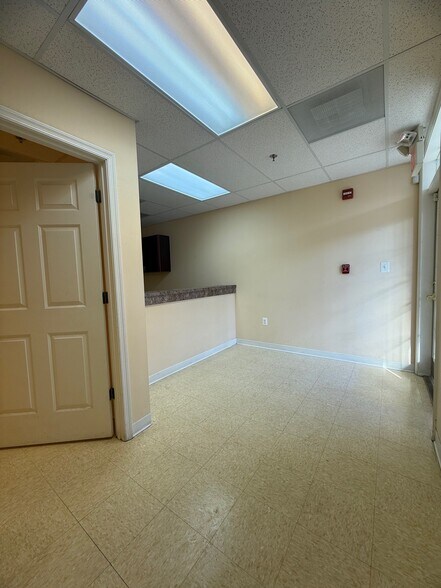 10260-10268 Baltimore National Pike, Ellicott City, MD à louer - Photo du bâtiment - Image 3 de 10